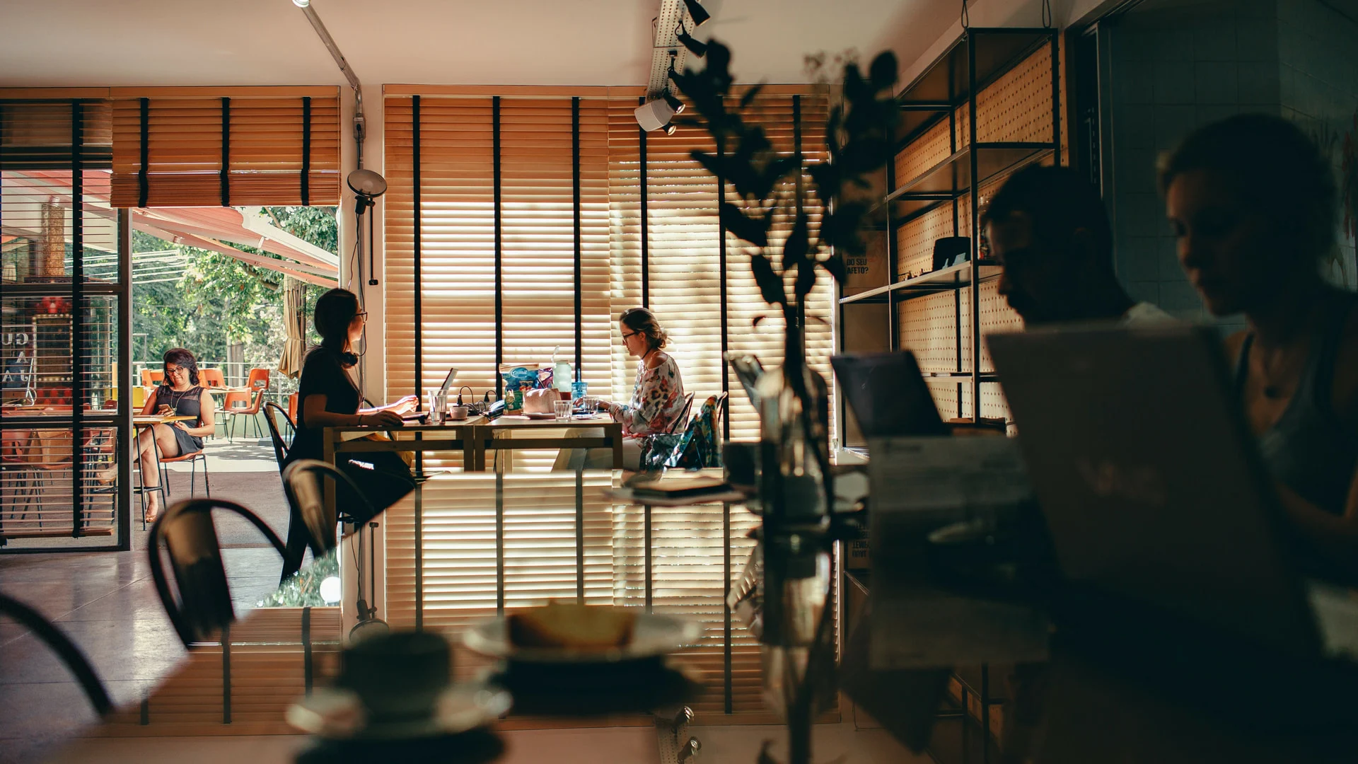 emprendedores en trabajo remoto